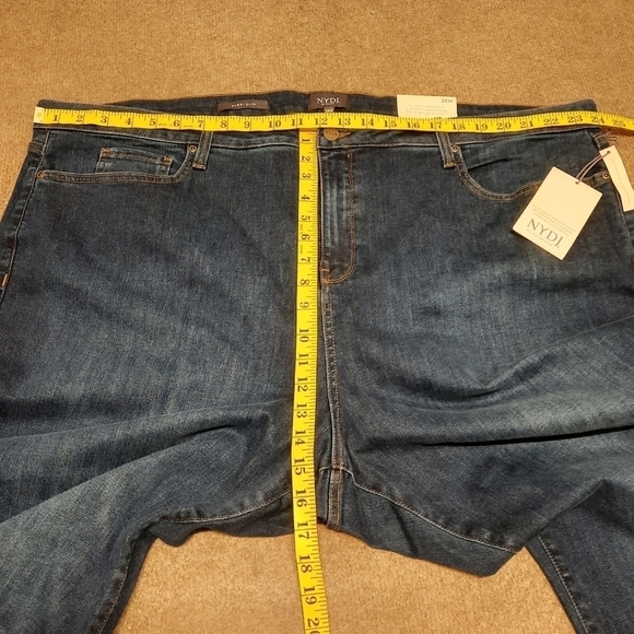 NYDJ Sheri Slim Jeans New with Tags Size 28W - Picture 8 of 9